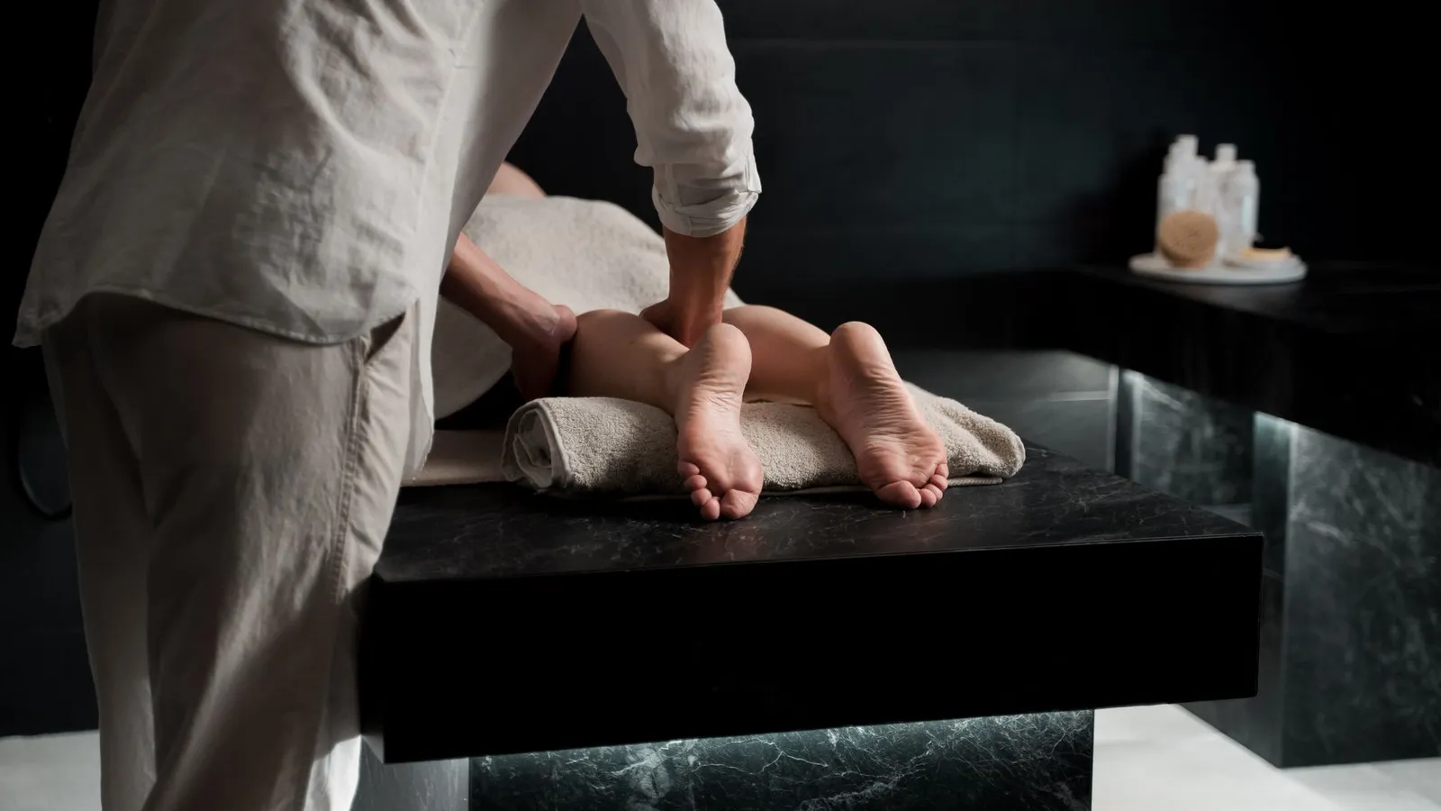 Nikhaar — Spa, Massage & Wellness storefront theme for Indian businesses